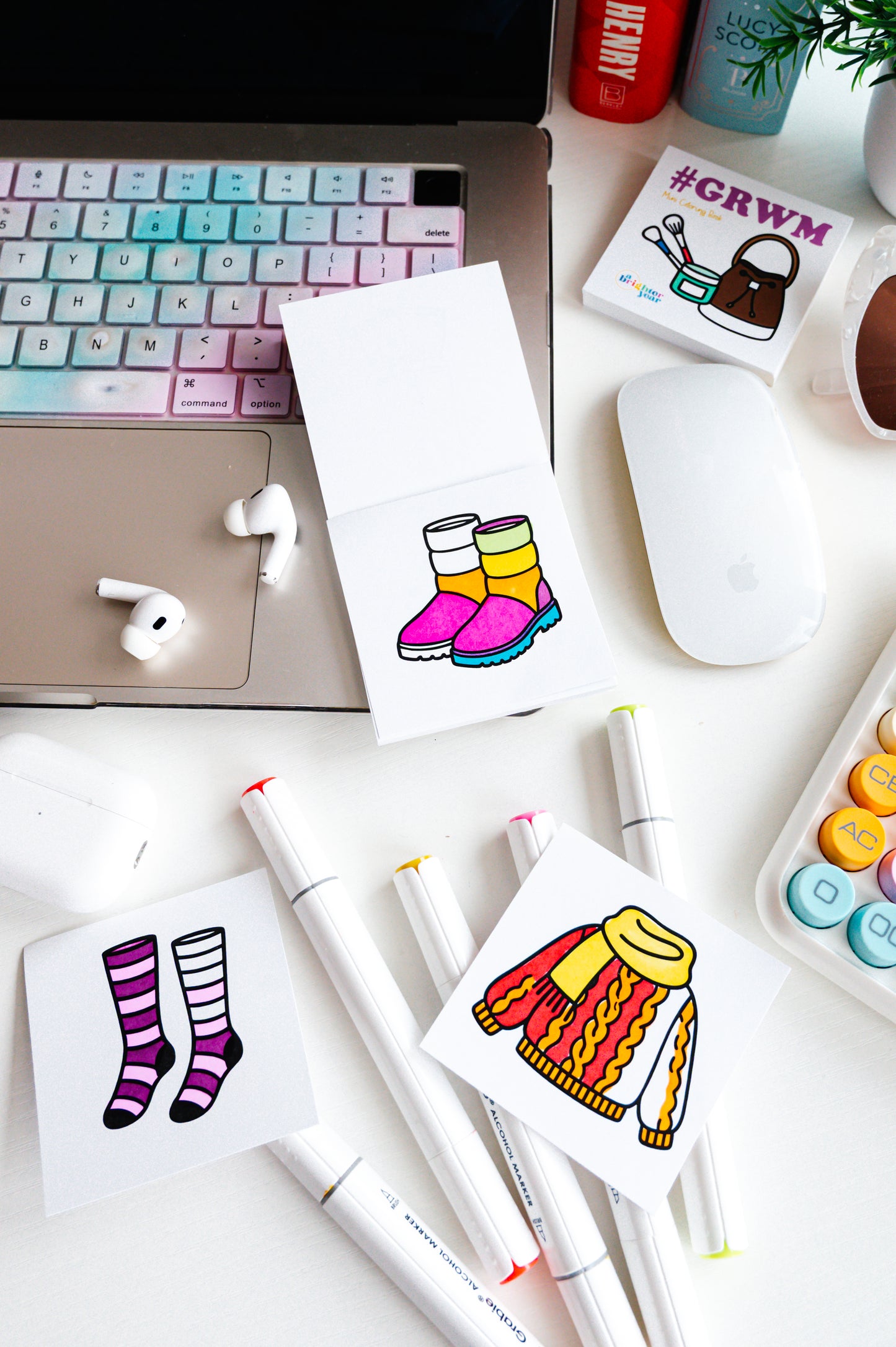 #OOTD Mini Coloring Book