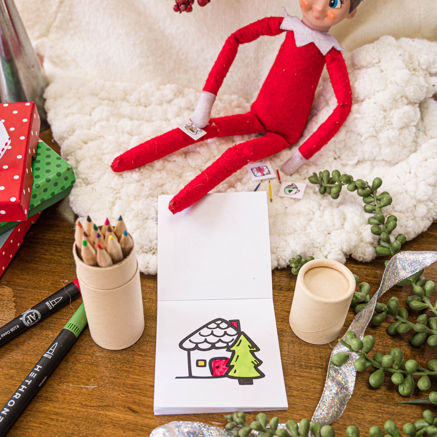 Elf Gift and Prop Set